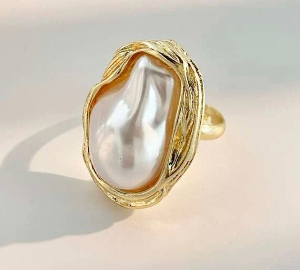 Pearl Ring