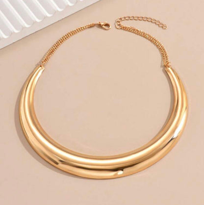 Round Shaped Necklace