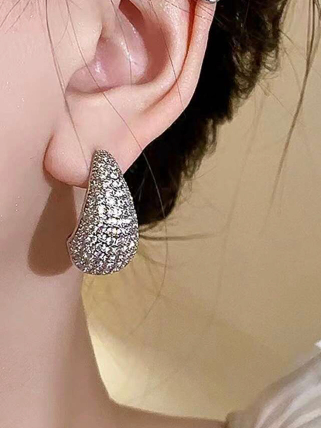 Rhinestone Drop Earring