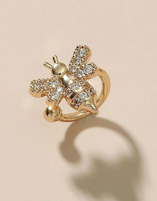 Busy Bee Ear Cuff