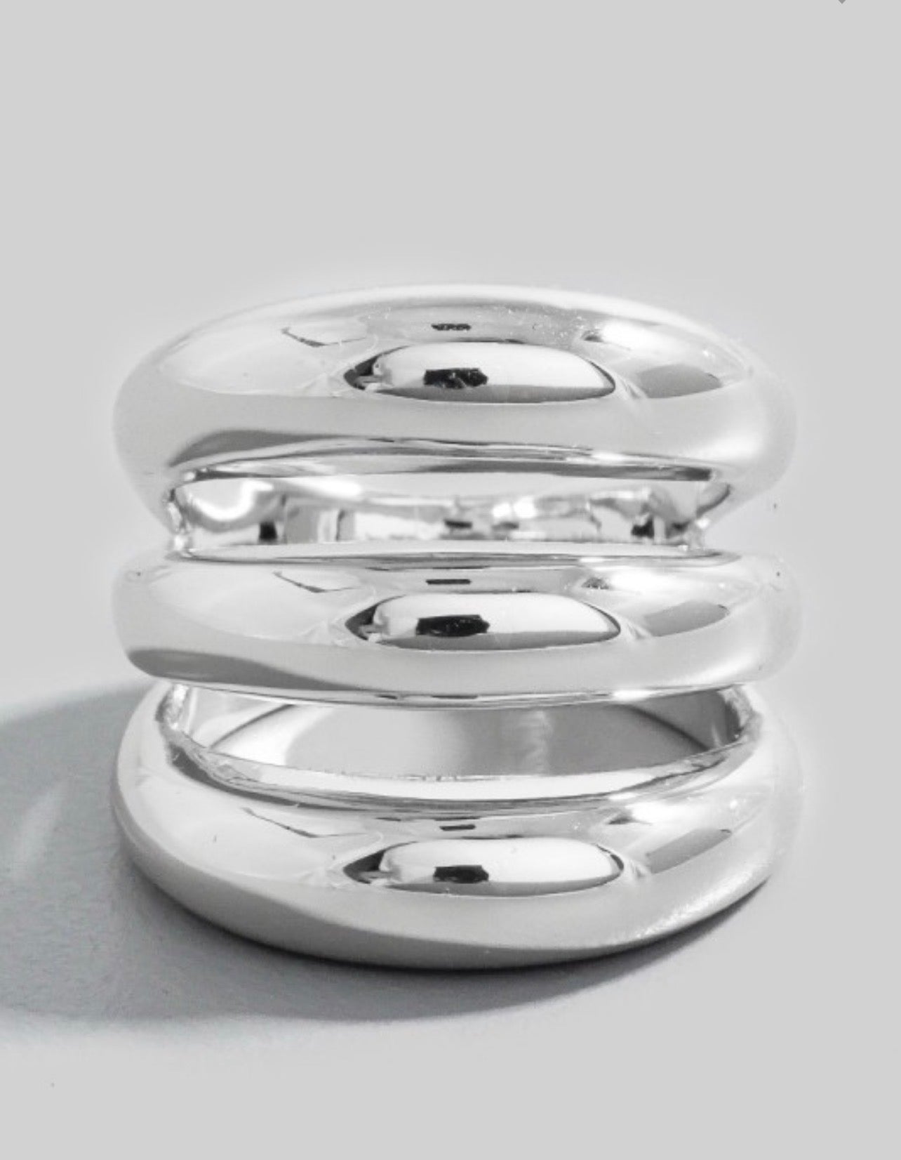 Elira Ring