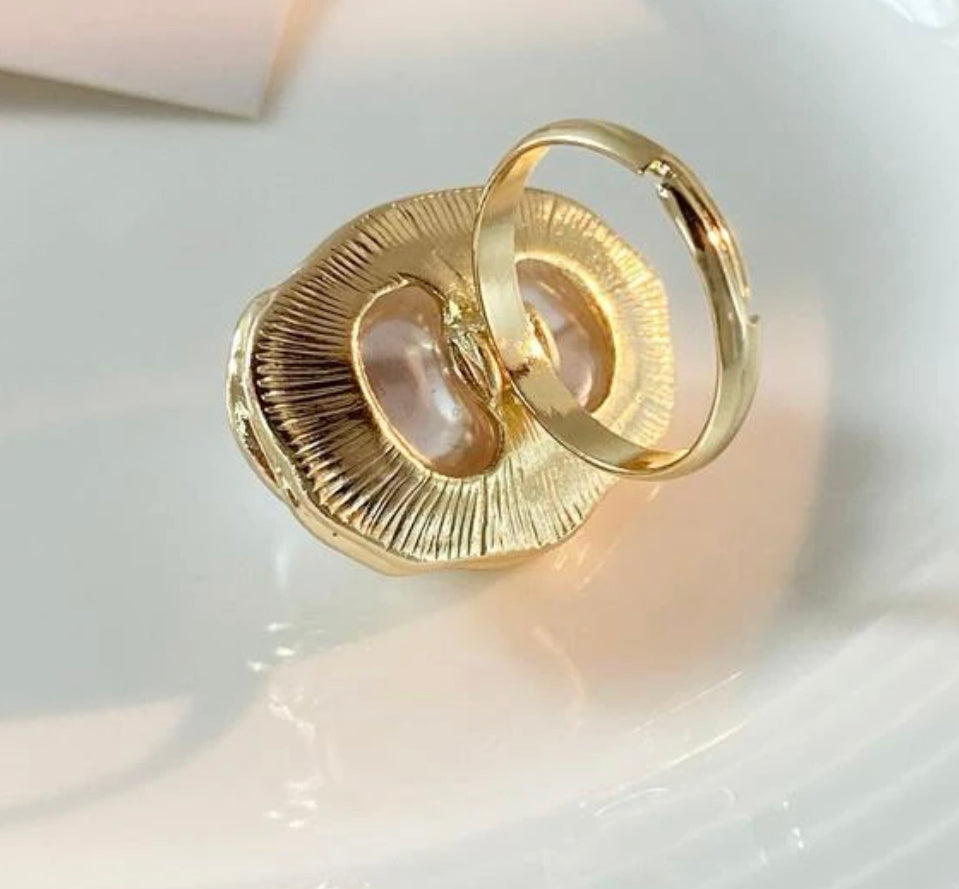 Pearl Ring