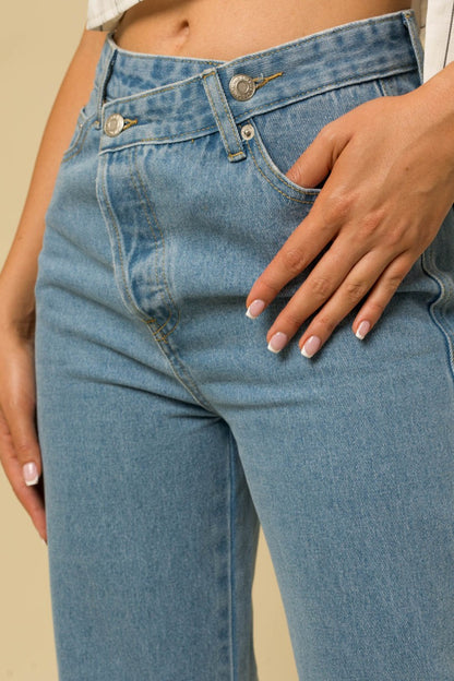 Marten Criss-Cross Jeans